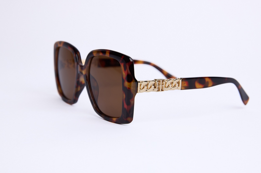 Velora Oversized Sunglasses