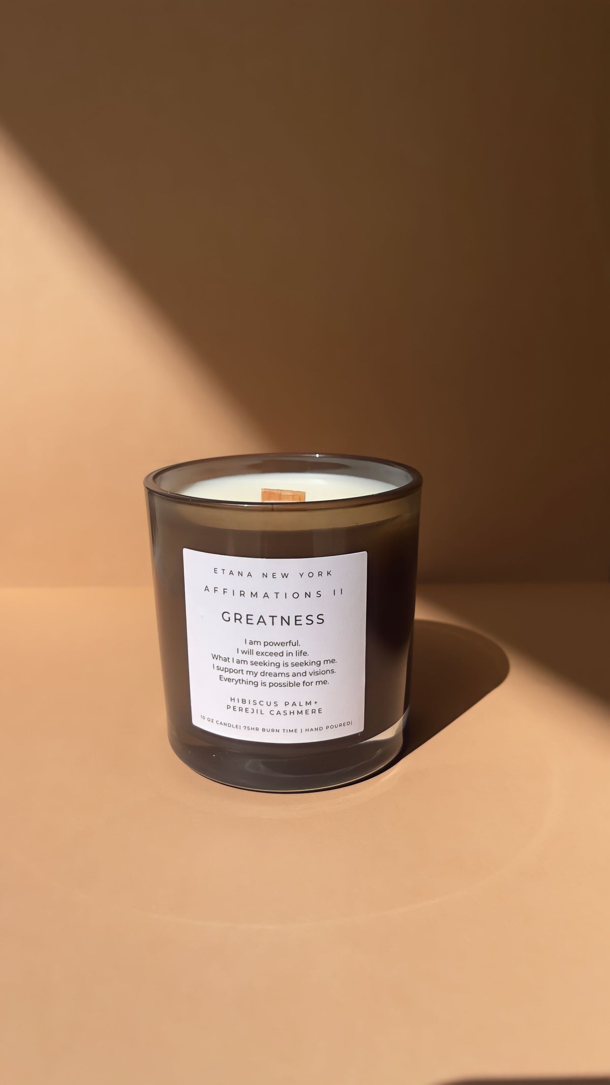 Greatness Affirmations Hibiscus Palm + Perejil Cashmere Candle
