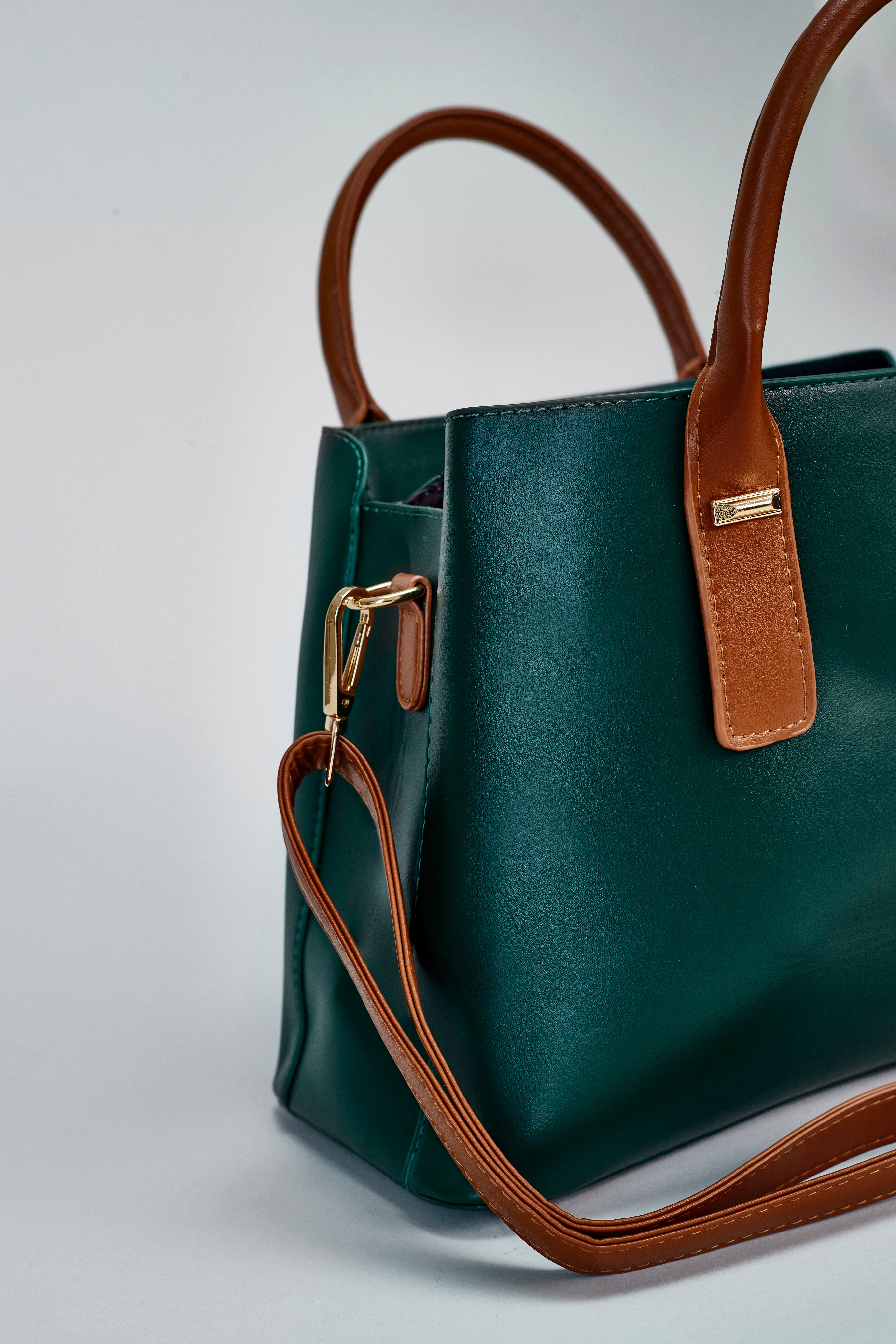 Hunters Green Hudson Tote ETANA NEW YORK